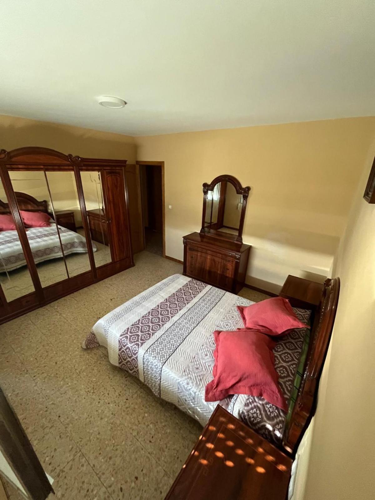 Tio Moncho - Casa Tia Maria Apartment Вилануева де Ароса Екстериор снимка